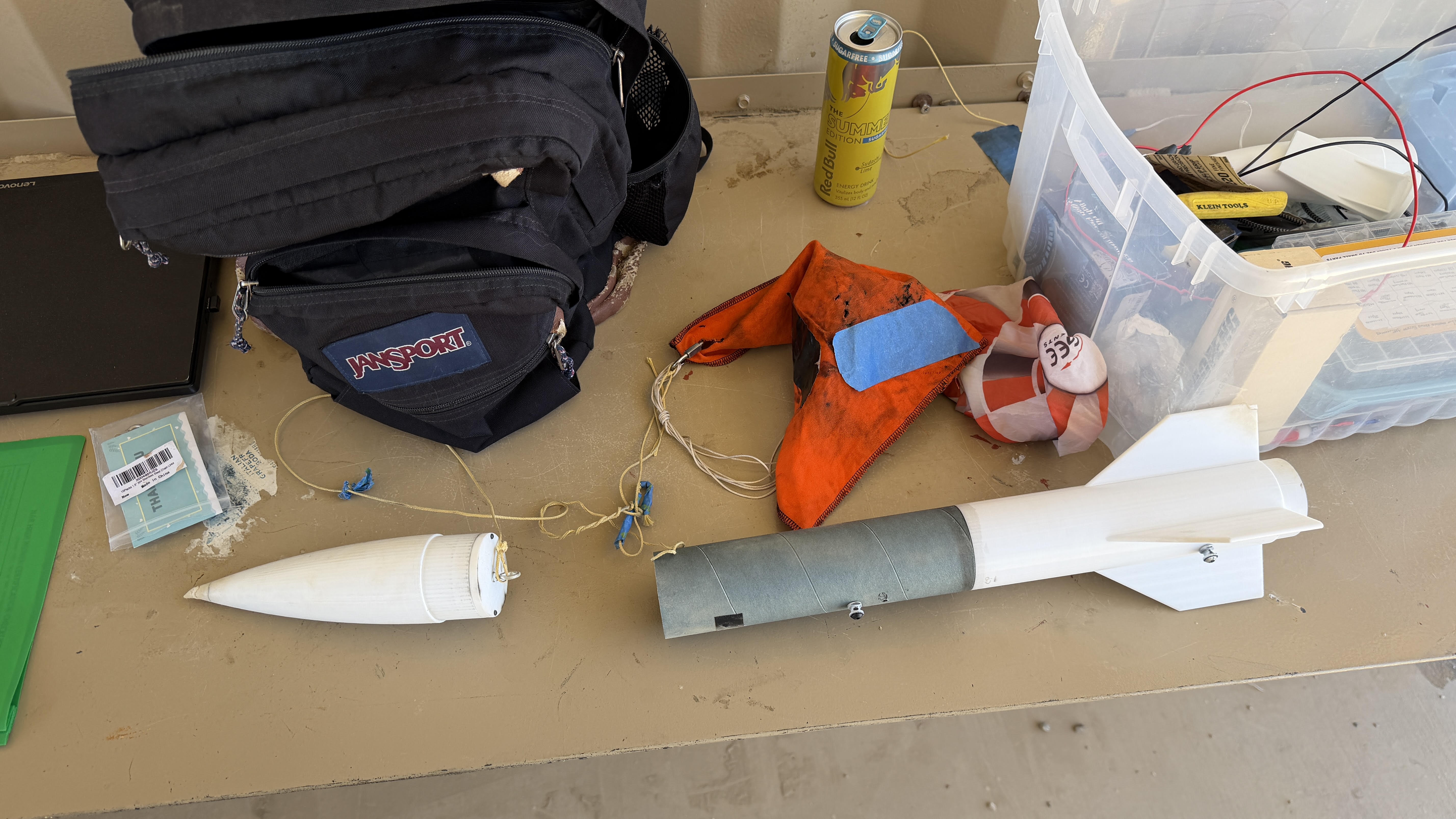Airframe and recovery gear after flight and recovery